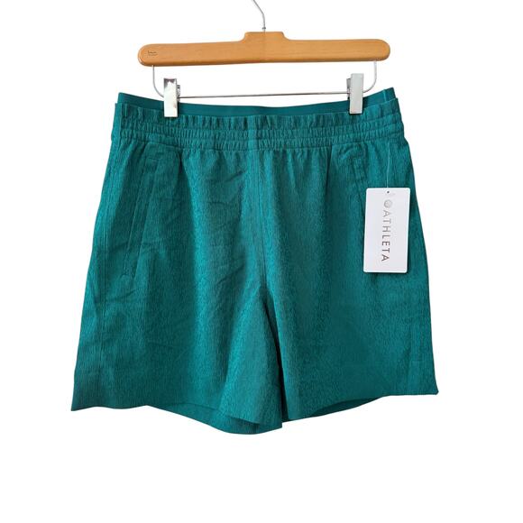 Athleta ECHO Pull on Shorts Emerald Green 8 - Picture 1 of 5